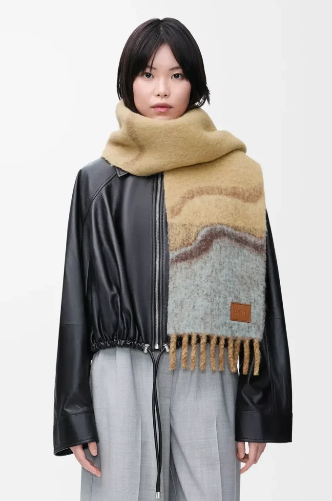 Alpaka ve yün karışımı eşarp Camel/Çok Renkli