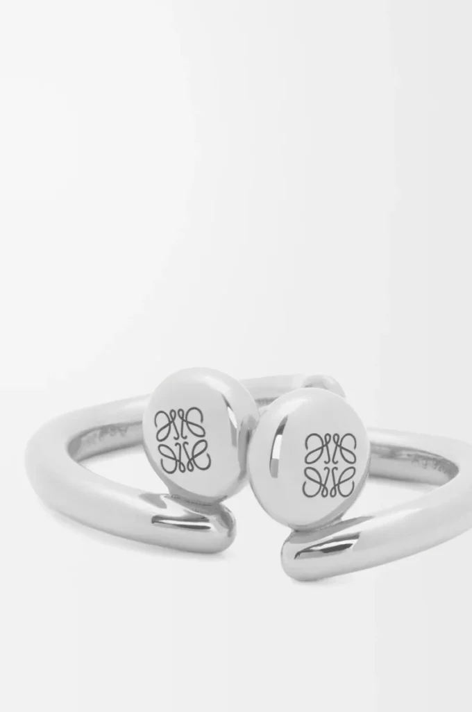 Anagram Pebble mini halka küpeler, gümüşten yapılmış Gümüş