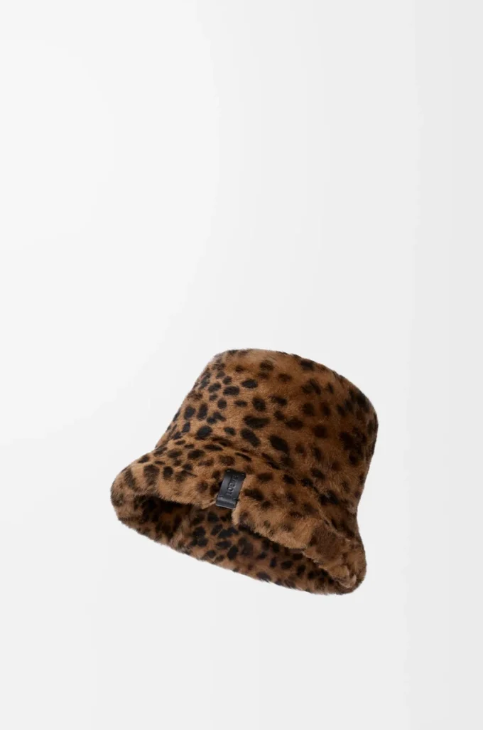 Baskılı shearling kova şapka Bej/Kahverengi
