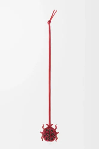 Boncuklu deriden yapılmış uğur böceği anahtarlık Ruby Red