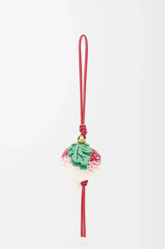 Boncuklu keçeden turp charm Kızıl/Yumuşak Beyaz