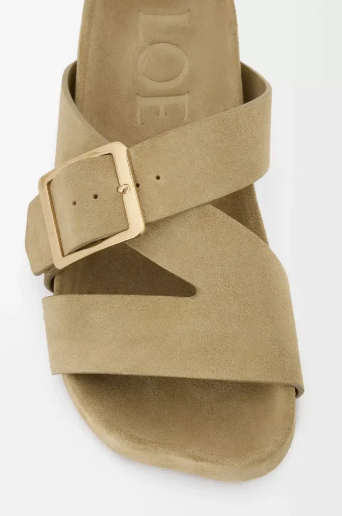 Ease Buckle süet slayt Sahara