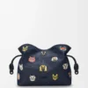 Kediler orta boy Flamenco clutch, işlemeli denim Mavi
