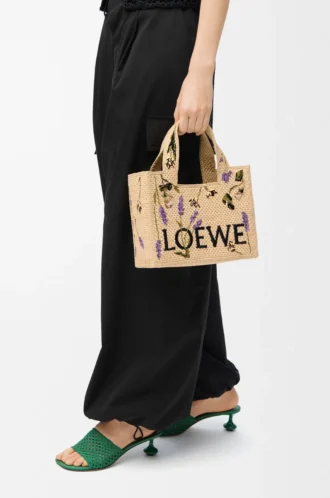 Küçük LOEWE Font rafya çanta Doğal
