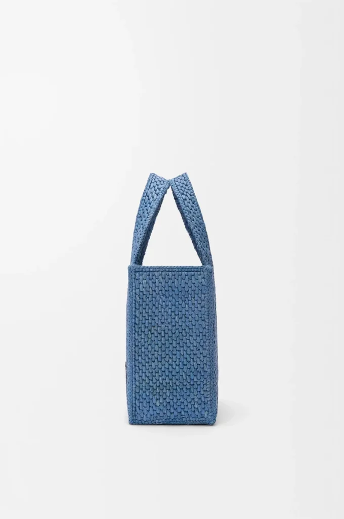 Küçük LOEWE Font tote çanta, rafya, açık mavi
