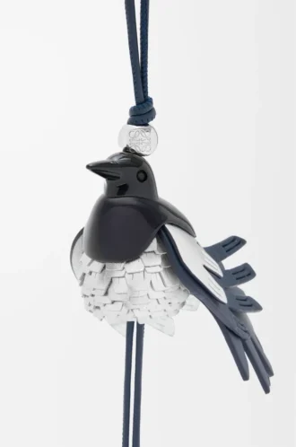 Klasik dana derisinden Magpie charm Siyah/Gümüş