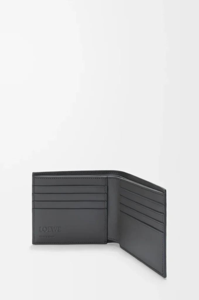 Klasik dana derisinden üretilmiş Puzzle bifold cüzdan Asfalt Grisi/Fırtına Mavisi