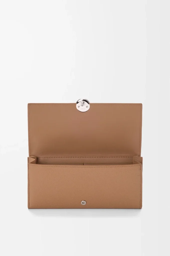 Mini grain dana derisinden üretilmiş Pebble kontinental cüzdan Mocha