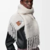 Mohair ve yün karışımı eşarp Beyaz