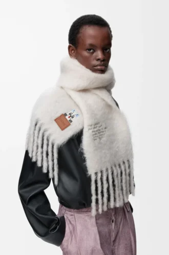 Mohair ve yün karışımı eşarp Beyaz