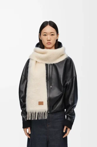 Mohair ve yün karışımı eşarp Beyaz