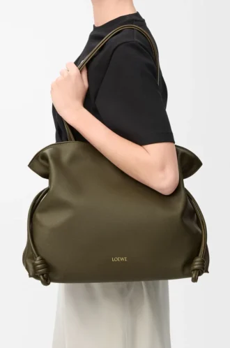 Nappa dana derisinden büyük Flamenco clutch Dark Khaki