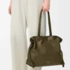 Nappa dana derisinden büyük Flamenco clutch Dark Khaki