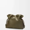 Nappa dana derisinden büyük Flamenco clutch Dark Khaki