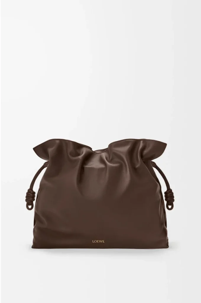Nappa dana derisinden büyük Flamenco clutch Çikolata