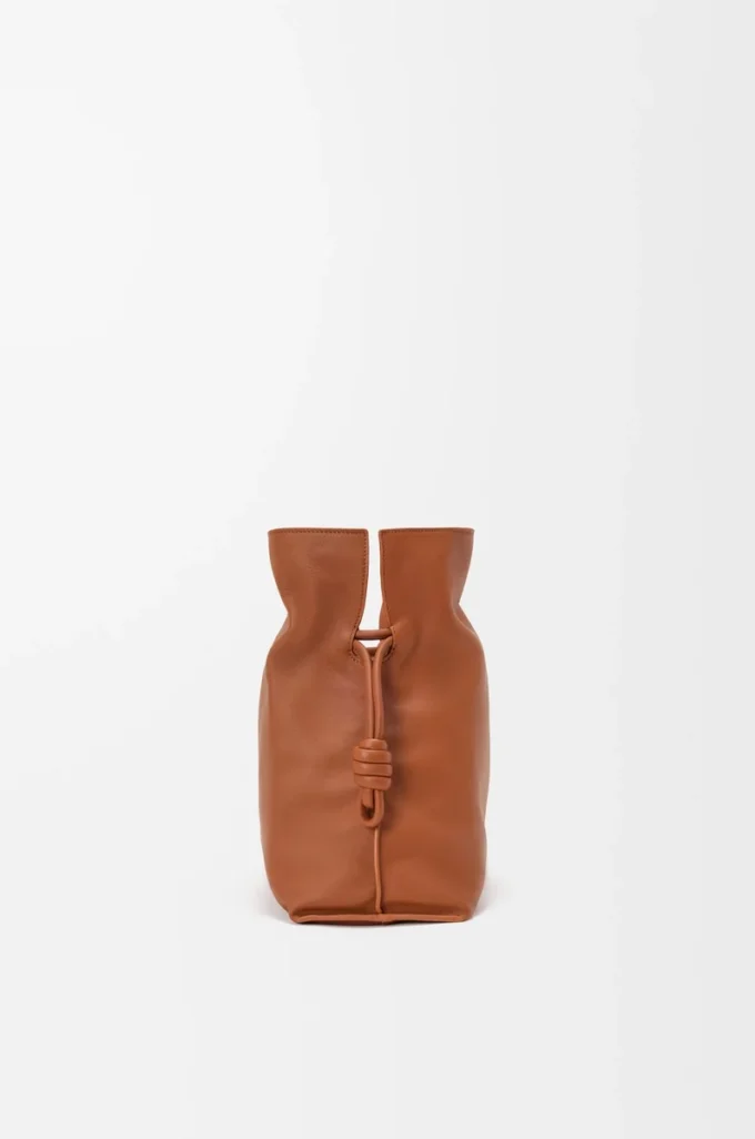 Nappa dana derisinden büyük Flamenco clutch Squirrel