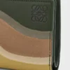 Nappa dana derisinden kompakt yatay cüzdan Şişe Yeşili/Koyu Sarı