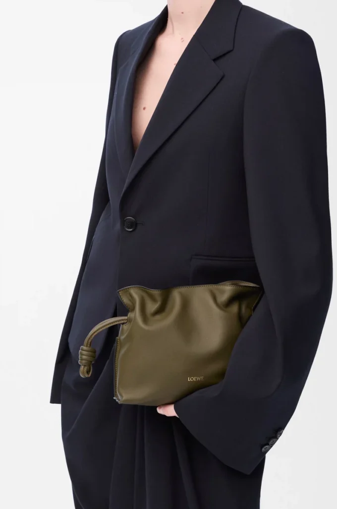 Nappa dana derisinden Mini Flamenco clutch Dark Khaki