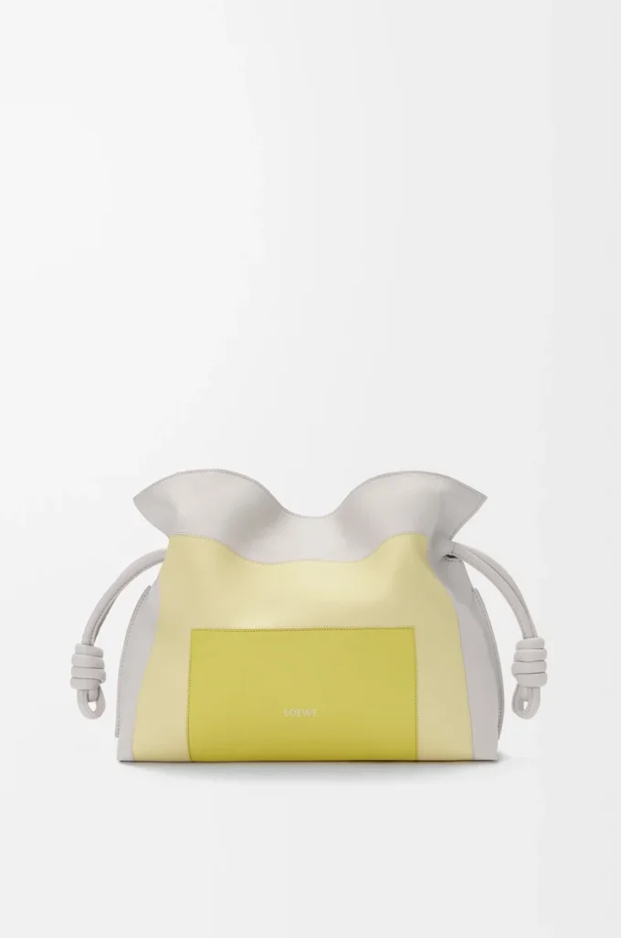 Nappa dana derisinden orta boy Flamenco clutch Çayır Yeşili/Açık Sarı