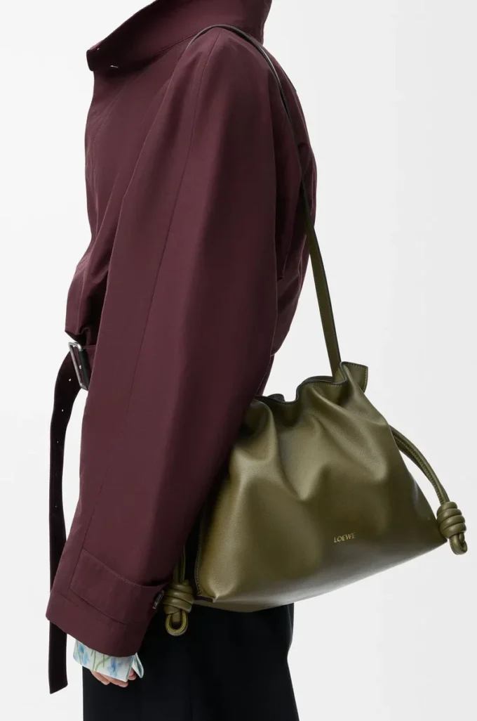 Nappa dana derisinden orta boy Flamenco clutch Dark Khaki