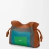 Nappa dana derisinden orta boy Flamenco clutch Çikolata/Parlak Yeşil
