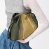 Nappa dana derisinden orta boy Flamenco clutch Landscape, Bottle Green/Ochre