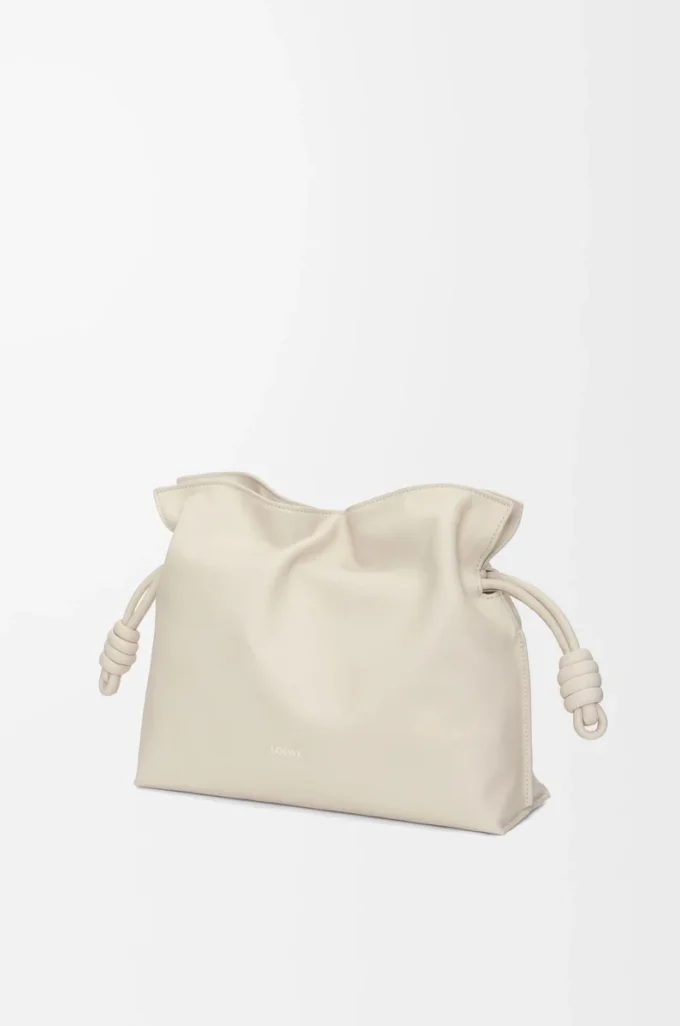 Nappa dana derisinden orta boy Flamenco clutch Sea Salt