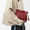 Nappa dana derisinden üretilmiş mini Flamenco clutch çanta, Burnt Red