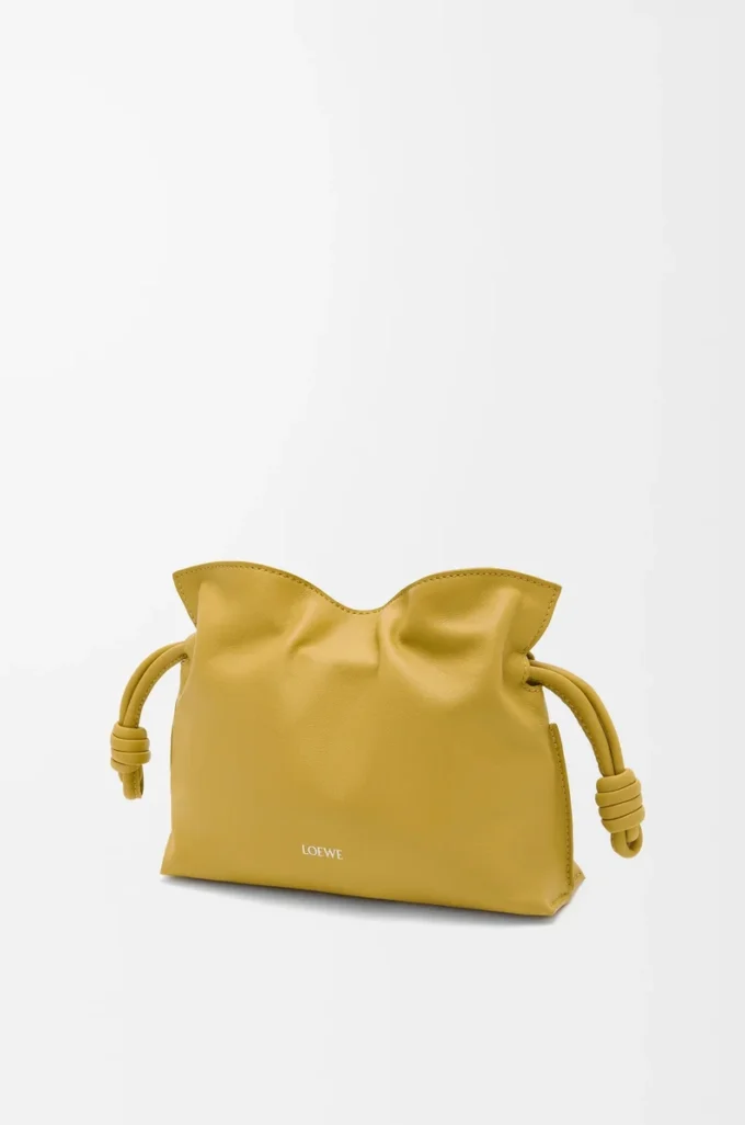 Nappa dana derisinden üretilmiş mini Flamenco clutch çanta Ginger