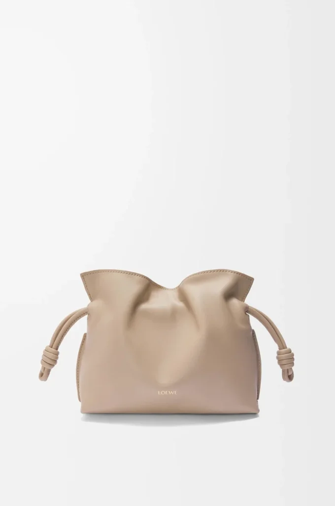 Nappa dana derisinden üretilmiş Mini Flamenco clutch Sand