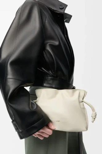 Nappa dana derisinden üretilmiş Mini Flamenco clutch Sea Salt