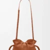 Nappa dana derisinden üretilmiş mini Flamenco clutch Squirrel