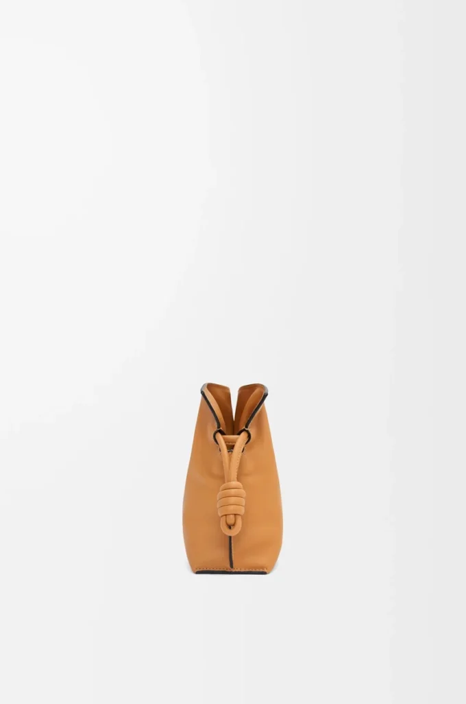 Nappa dana derisinden üretilmiş Mini Flamenco clutch Warm Desert