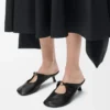 Nappa kuzu derisinden Pebble Soft mule, Siyah
