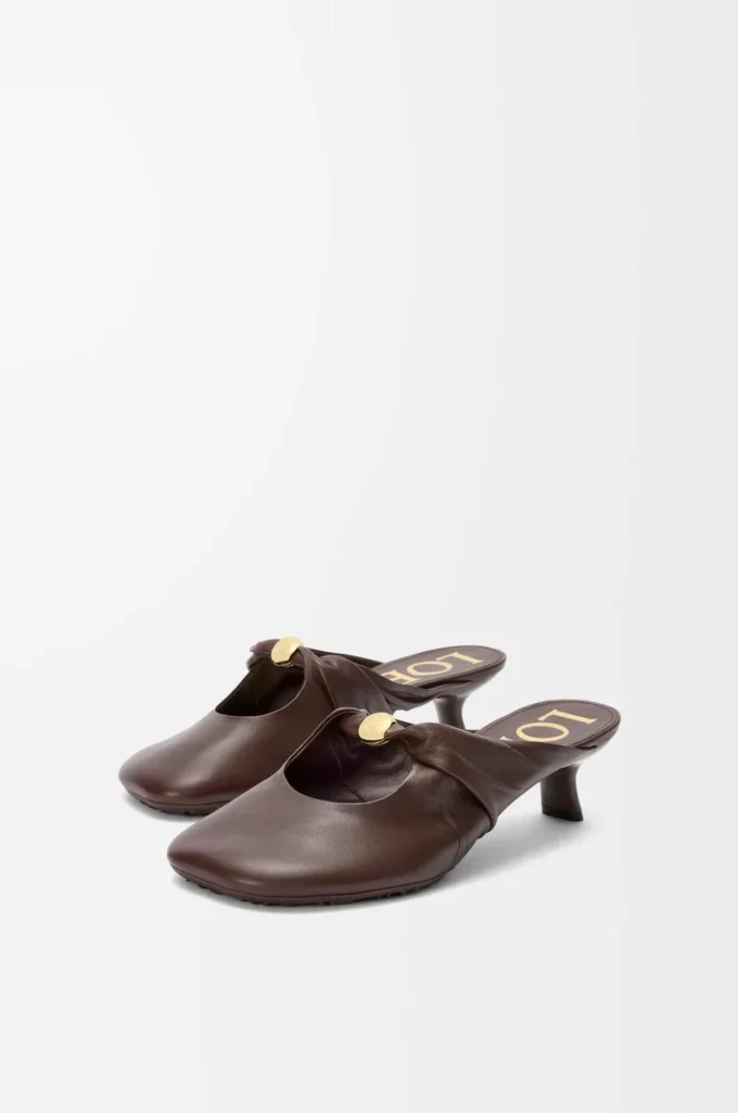 Nappa kuzu derisinden üretilmiş Pebble Soft mule Brownie