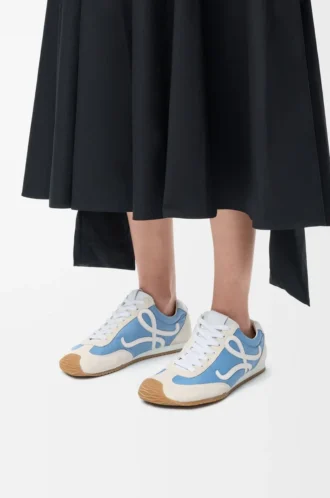 Naylon ve dana derisinden üretilmiş Ballet Runner 2.0 Mavi/Beyaz/Yumuşak Beyaz