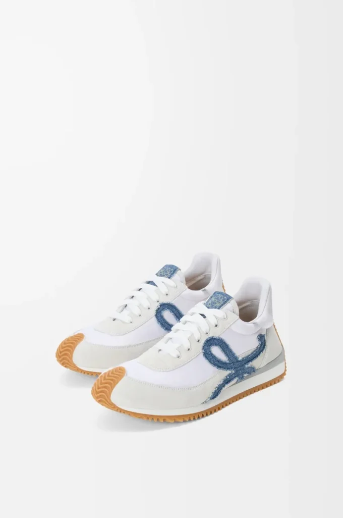 Naylon ve süetten Flow Runner 2.0 Beyaz/Açık Denim