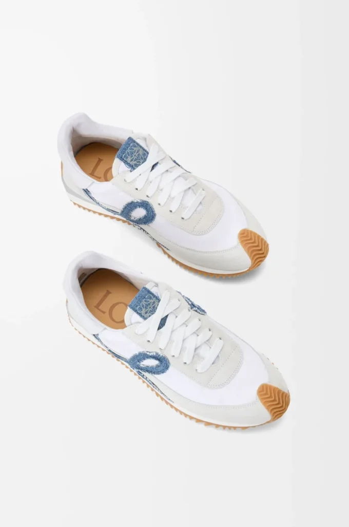 Naylon ve süetten Flow Runner 2.0 Beyaz/Açık Denim
