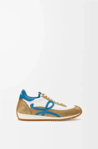Naylon ve süetten üretilmiş Flow Runner 2.0 Sand/Blue/White
