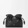 Panta orta boy Flamenco clutch, parlak dana derisi, Siyah