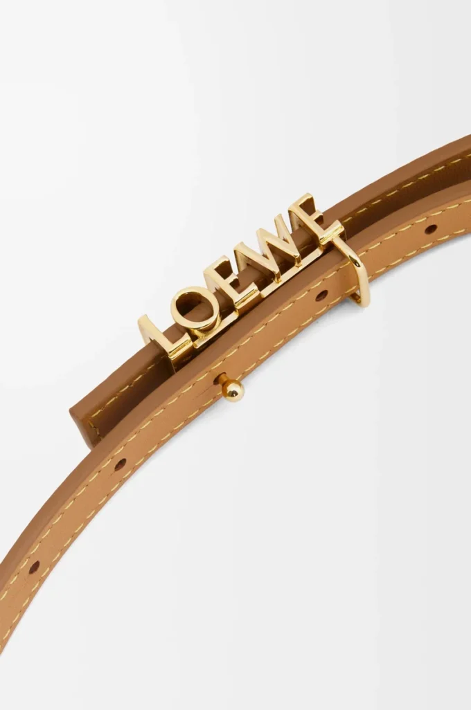 Pürüzsüz dana derisinden LOEWE Grafik kemer Meşe/Altın