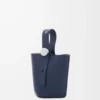 Pürüzsüz dana derisinden üretilmiş Mini Pebble kova çanta, Abyss Blue