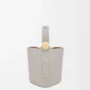 Pürüzsüz dana derisinden üretilmiş Mini Pebble kova çanta Shell Grey