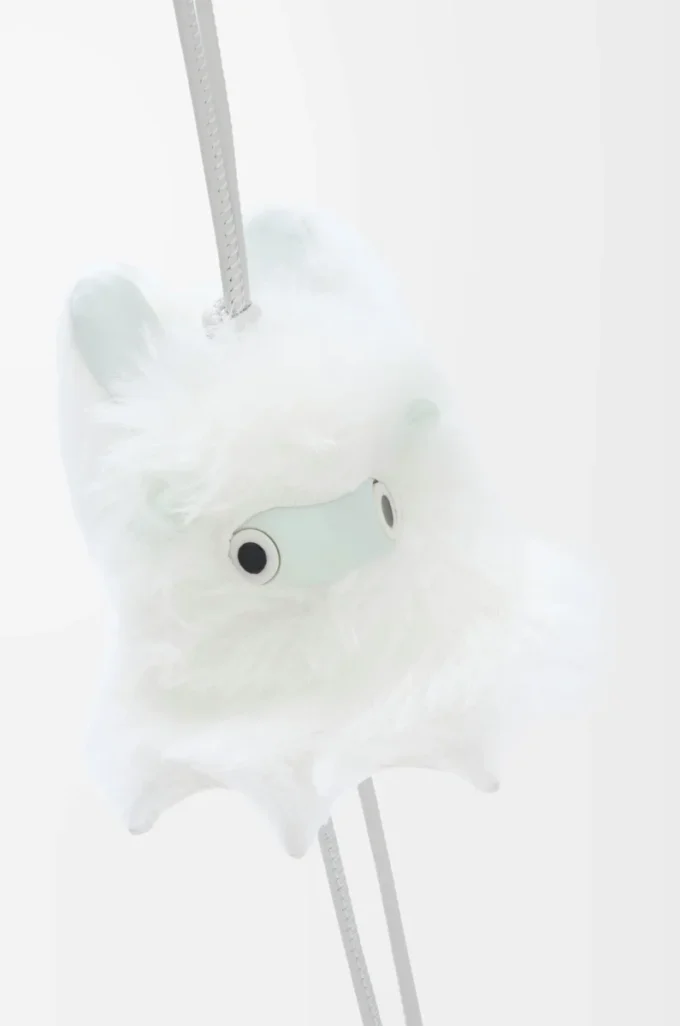 Shearling Snow Bunny charm Beyaz