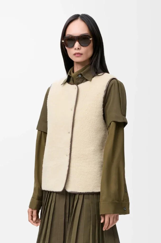 Shearling ve pamuk karışımı şişme yelek Siyah