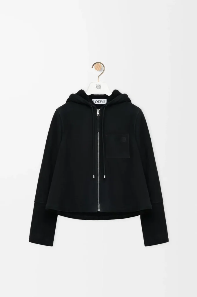 Siyah shearling kapüşonlu ceket