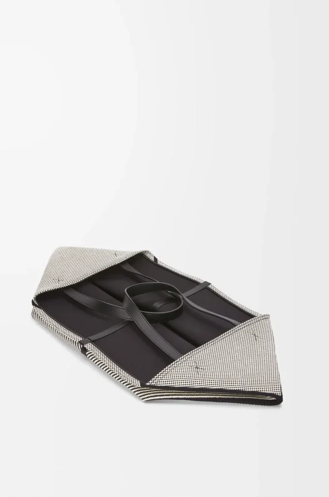 XXL Puzzle Fold tote, kanvas jakarlı ve dana derisi Doğal/Siyah
