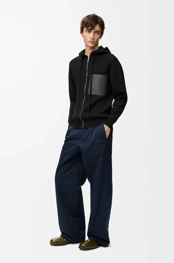 Yünlü fermuarlı kapüşonlu sweatshirt Siyah