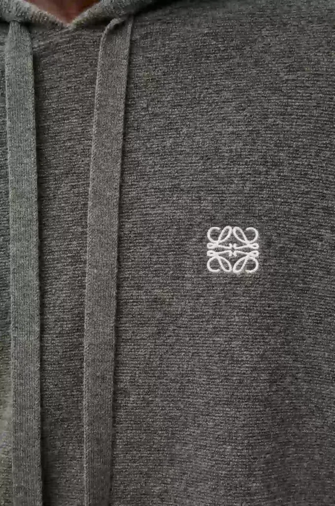 Yünlü gri kapüşonlu sweatshirt