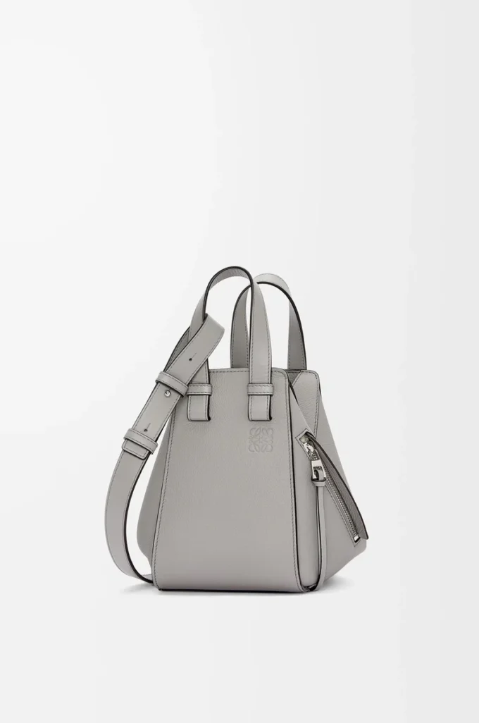 Yumuşak damarlı dana derisinden kompakt hamak çanta Pearl Grey